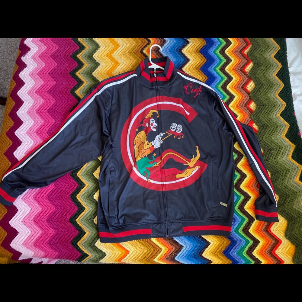 Coogi men’s zip up jacket. Size xxl no stains minimal wear